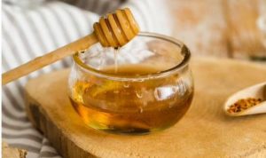 4 keajaiban madu untuk kesehatan, kaya antioksidan dan meredakan batuk: Sehat bersama lautan