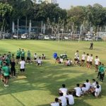 Iqbal Gwijangge mengaku sudah punya gambaran soal gaya bermain melawan timnas U-17 Indonesia di Piala Dunia U-17 2023: Okezone Bola