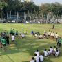 Timnas Indonesia U-17 berlatih di lapangan A, Senayan, Jakarta (Foto: MPI/Andika Rachmansyah)