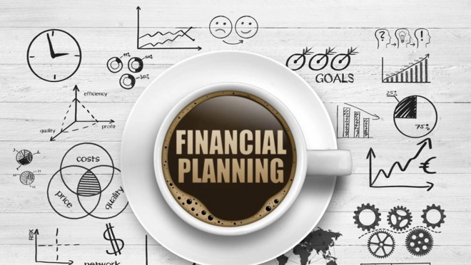 Financial Planning for Freelancers and Self-Employed Individuals